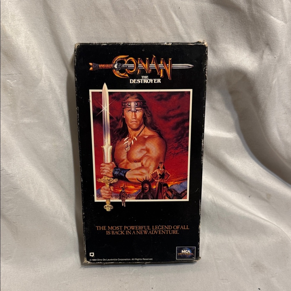 Conan the Destroyer VHS Tape Schwarzenegger